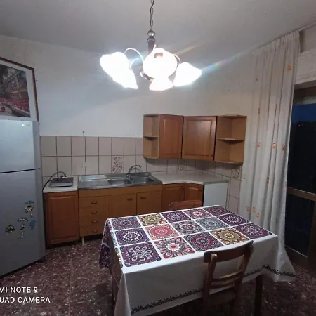 דירה Casa De Rine 4 Posti Letto